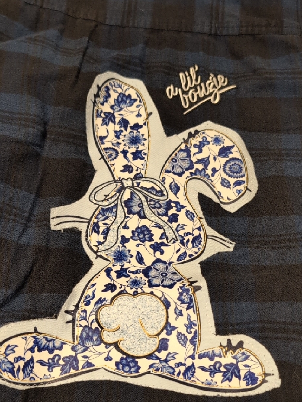Custom Flannel Ruffle Collar Graphic Design. - Picture 3 of 3